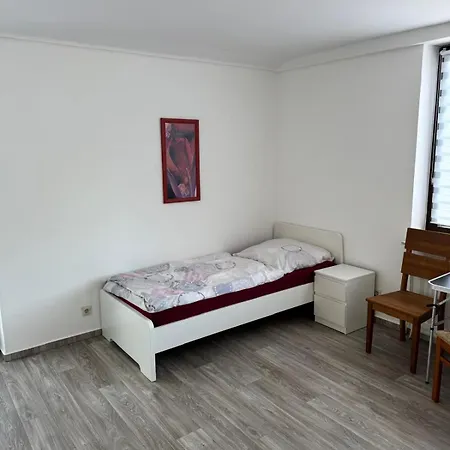 Monteurgut Kastanie شقة