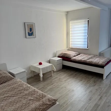 Monteurgut Kastanie شقة Marren