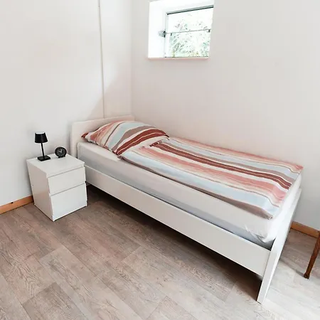 Monteurgut Kastanie شقة