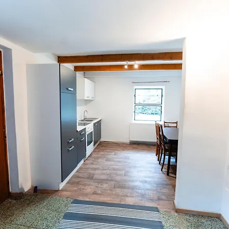 Monteurgut Kastanie شقة *